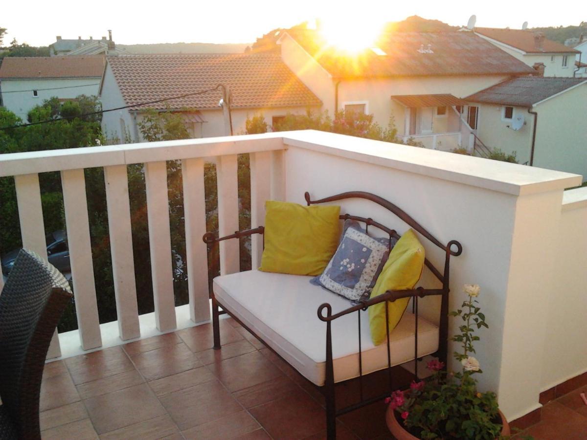 Sunshine Apartment Palit Exteriör bild